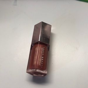 Fenty beauty gloss bomb